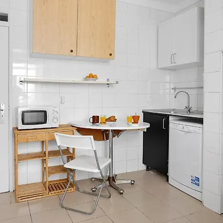 Apartamento Group-friendly In The Heart Of Bairro Alto