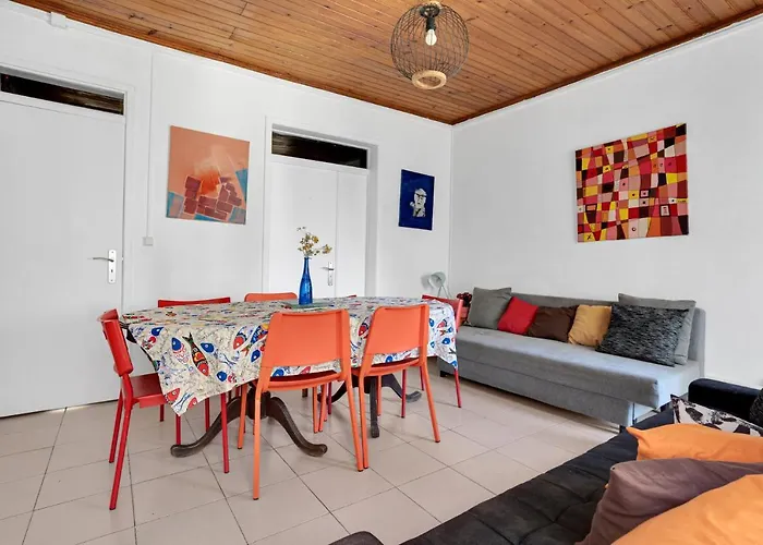 Group-friendly In The Heart Of Bairro Alto * ליסבון