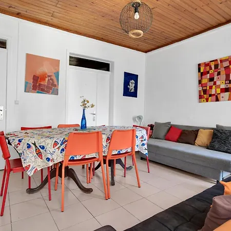 Group-friendly In The Heart Of Bairro Alto * Lisbon